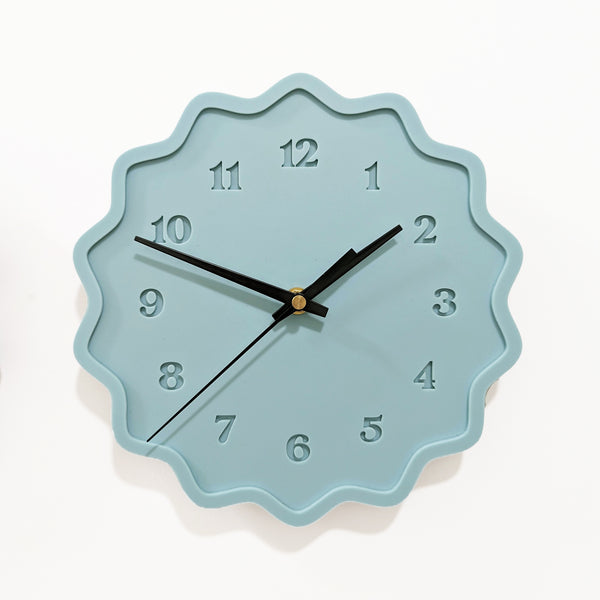Monochrome Fluted Geometric Acrylic Wall Clock