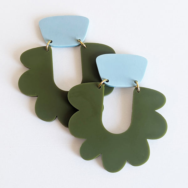 Graphic Flower Earrings