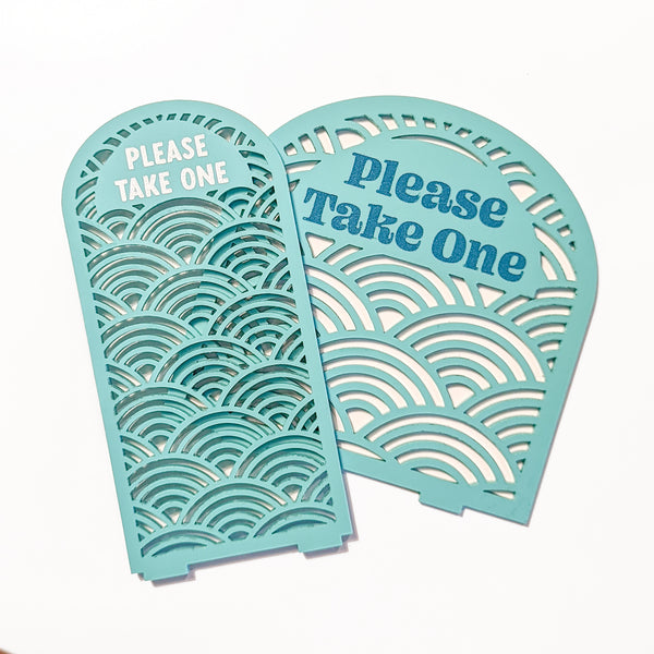 Waves Arch Business Card Stand